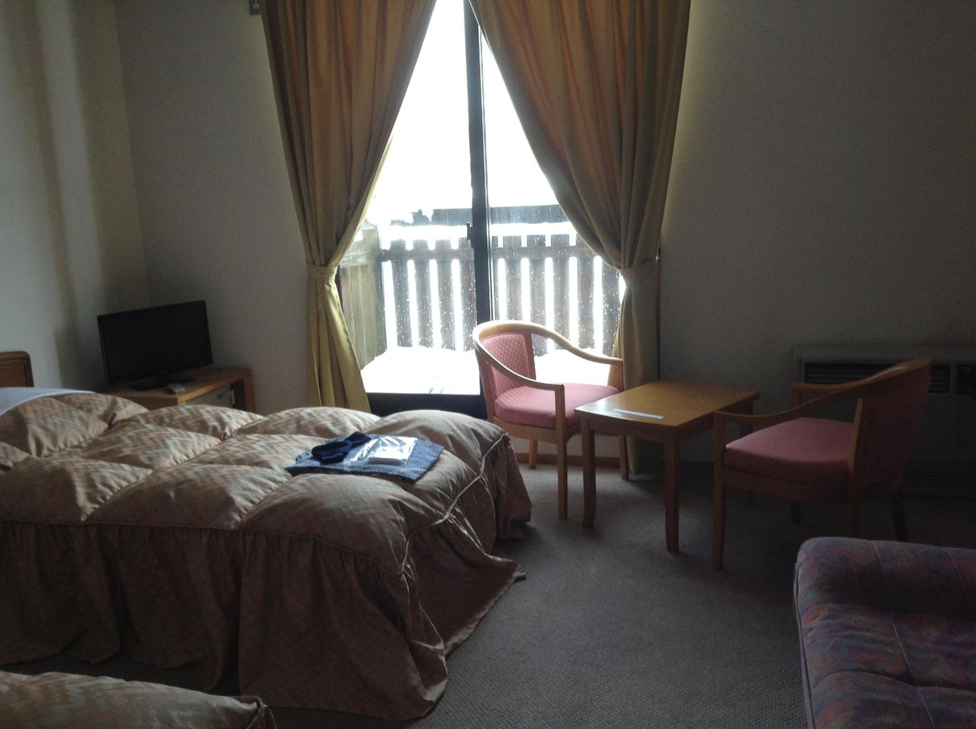 Hakuba Alpine Hotel Extérieur photo